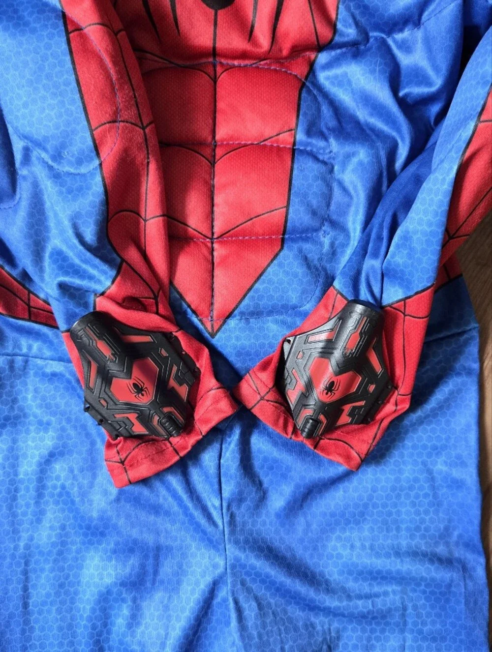 Kids size 5-6 Spiderman Muscle Superhero Costume with Mask & Gloves GUC - Picture 7 of 17